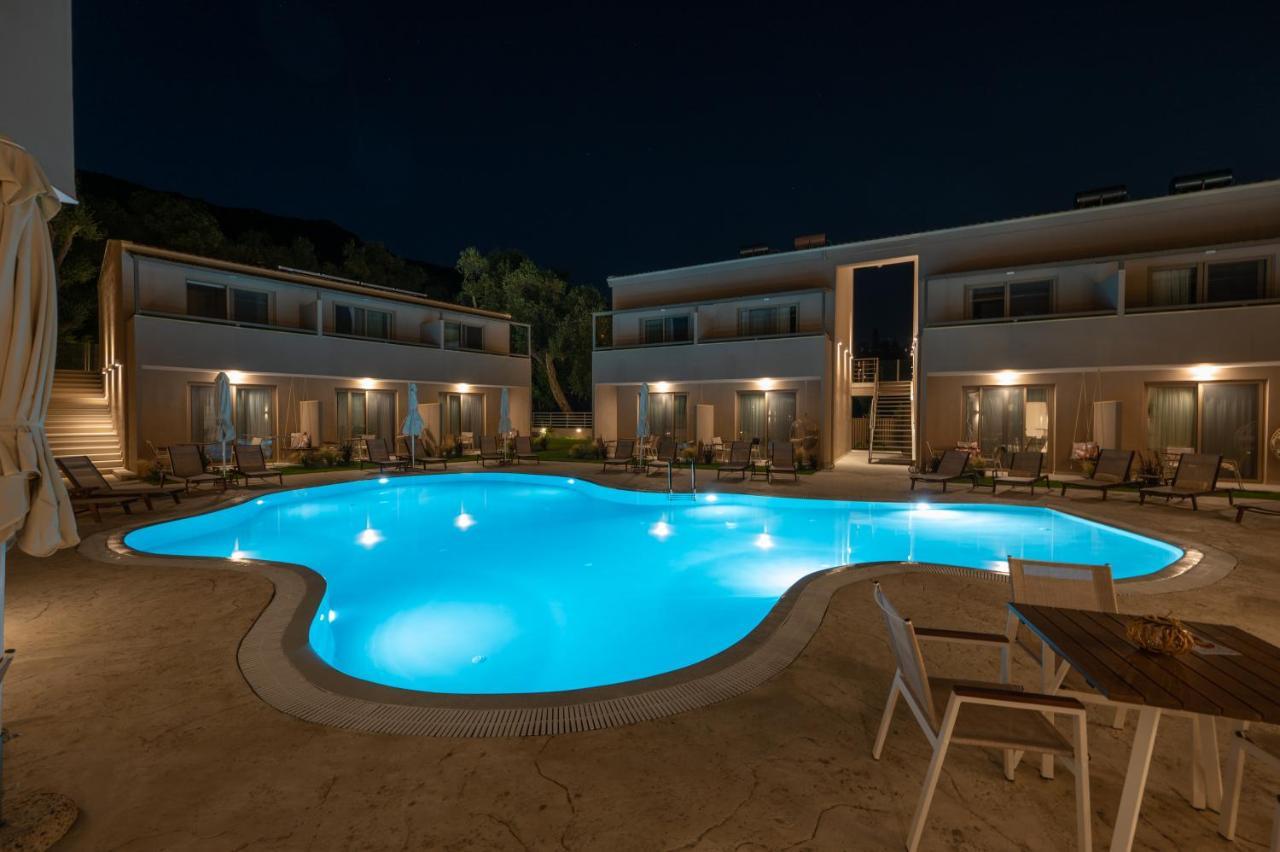 Scarabeo Hotel & Villas Parga Exterior foto